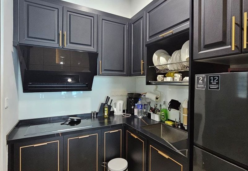 Queens Residences @ Queens Waterfront