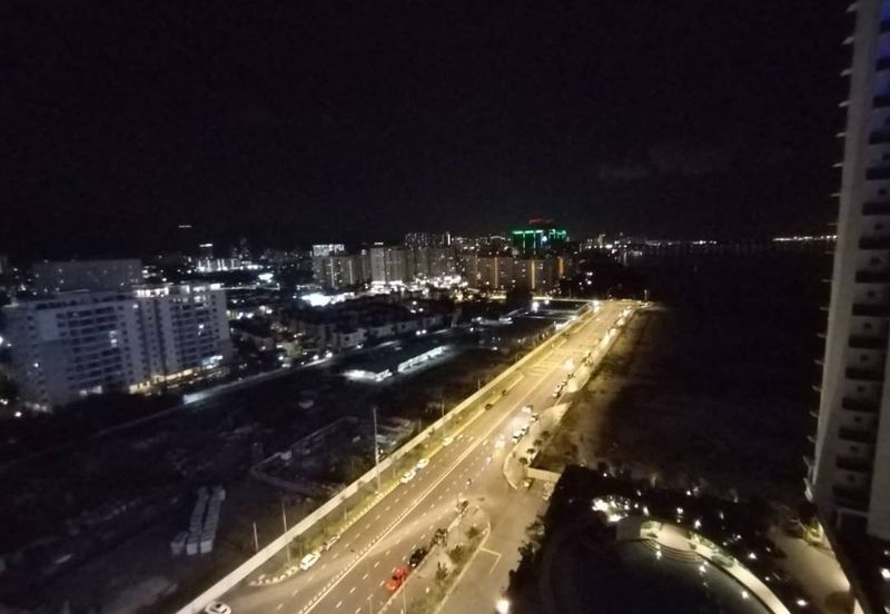 Queens Residences @ Queens Waterfront