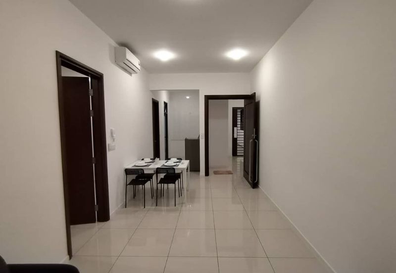 Queens Residences @ Queens Waterfront