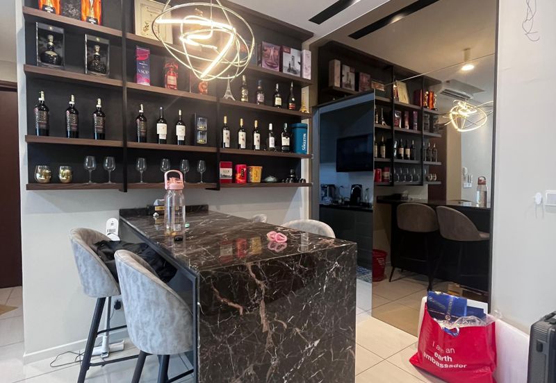 Queens Residences @ Queens Waterfront