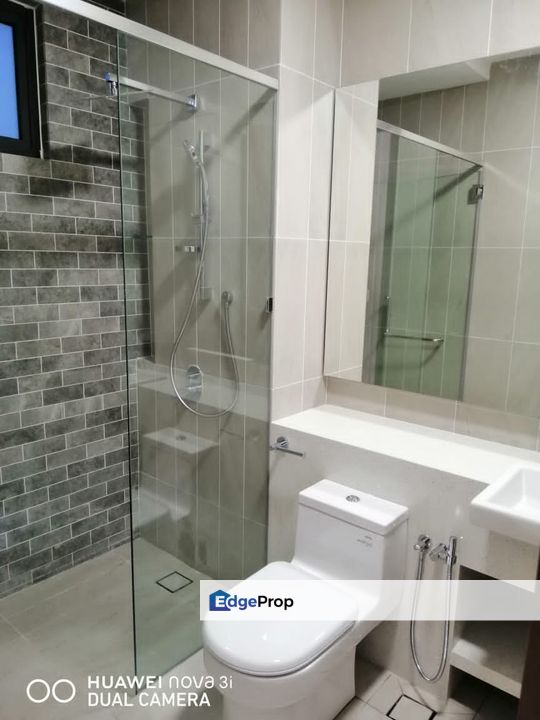 Queens Residence Partly Furnished Partial Seaview, Penang, Sungai Nibong