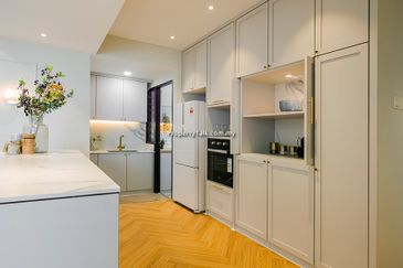 Emerald residence Direct Developer unit