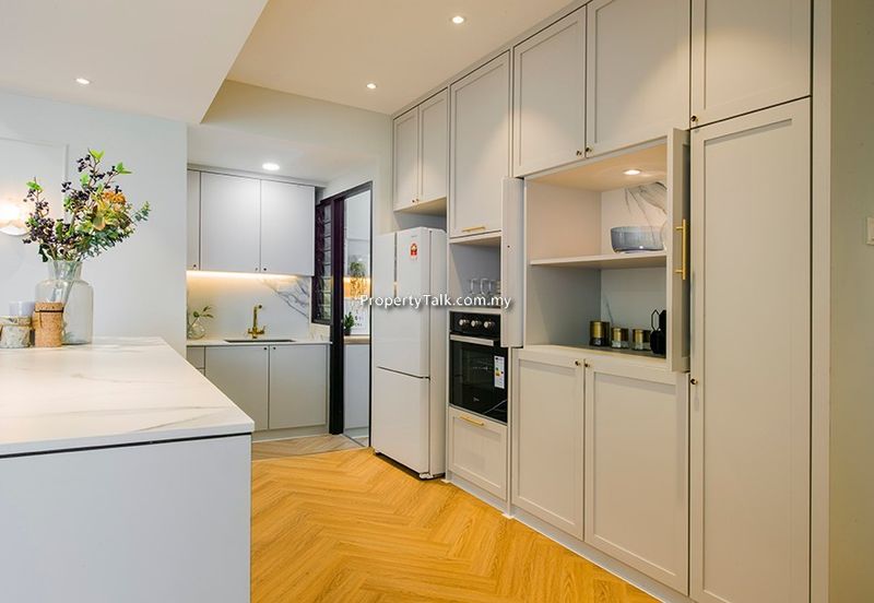 Emerald residence Direct Developer unit