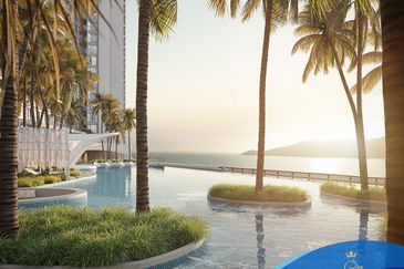 Queens Residences @ Queens Waterfront