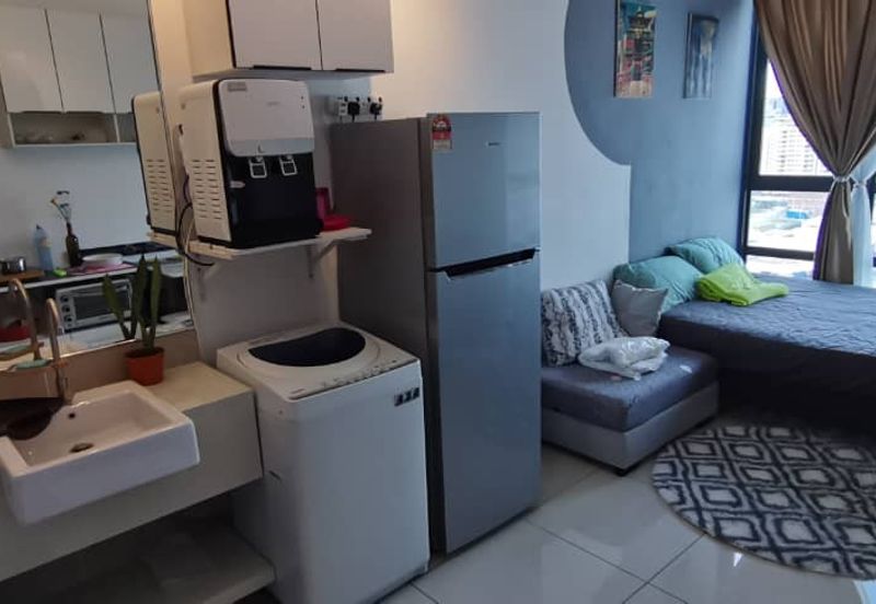 Queens Residences @ Queens Waterfront