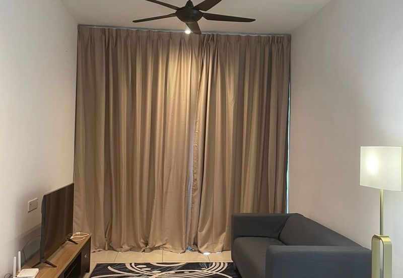 Queens Residences @ Queens Waterfront