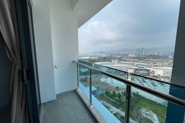 Queens Residences @ Queens Waterfront