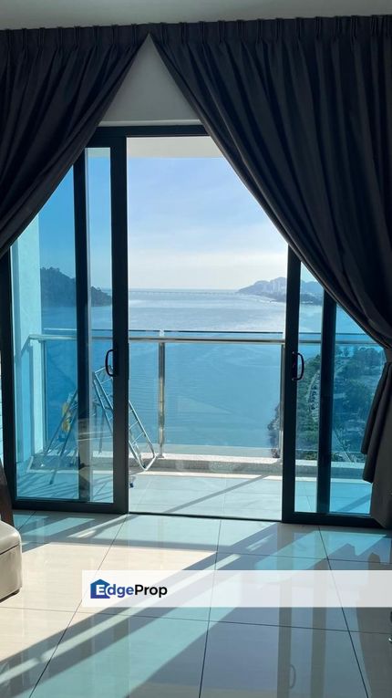 Queens Residence 1 Queens waterfront 950sqft privacy seaview, Penang, Sungai Nibong