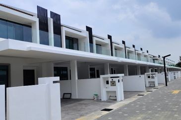 TAMAN BUKIT MINYAK IDAMAN @ BM IDAMAN, 