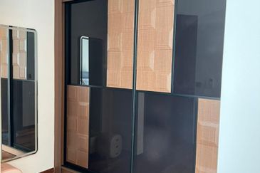 Queens Residences @ Queens Waterfront