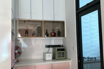 Queens Residences @ Queens Waterfront