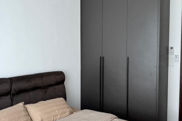 Queens Residences @ Queens Waterfront