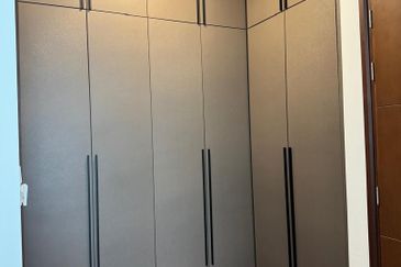 Queens Residences @ Queens Waterfront