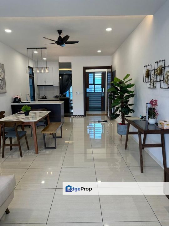 Queens Residence 2 1200sqft Full Furnished, Full Seaview and Renovated, Penang, Sungai Nibong