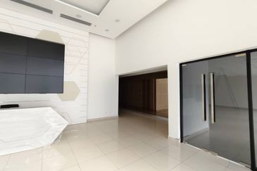 Bayan Lepas Office Space and Innovation Centre For rent