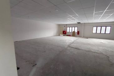 Bayan Lepas Office Space and Innovation Centre For rent