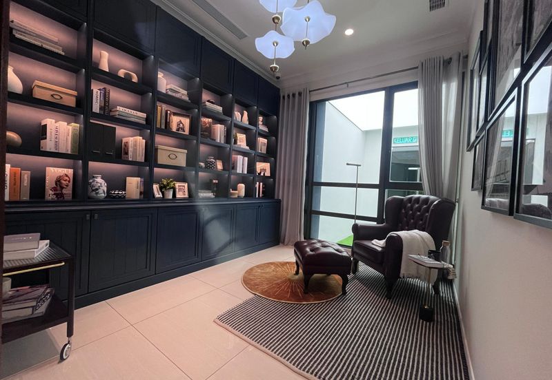 Queens Residences @ Queens Waterfront