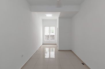 HIJAYU 3A @ BANDAR SRI SENDAYAN