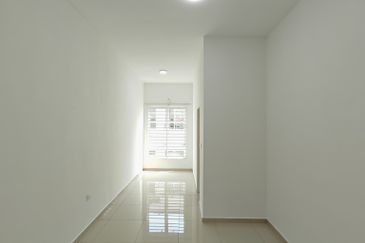 HIJAYU 3A @ BANDAR SRI SENDAYAN