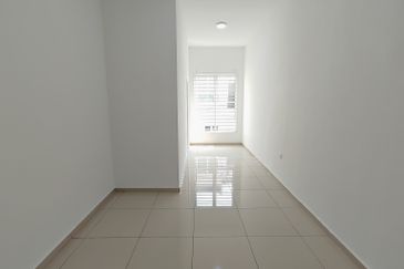 HIJAYU 3A @ BANDAR SRI SENDAYAN