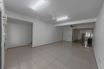 HIJAYU 3A @ BANDAR SRI SENDAYAN