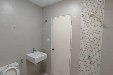 HIJAYU 3A @ BANDAR SRI SENDAYAN