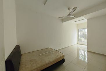 HIJAYU 3A @ BANDAR SRI SENDAYAN