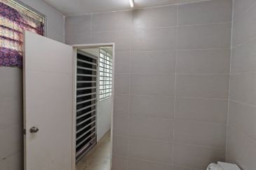 HIJAYU 3A @ BANDAR SRI SENDAYAN