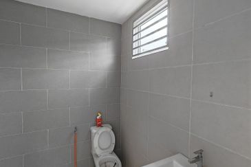 HIJAYU 3A @ BANDAR SRI SENDAYAN