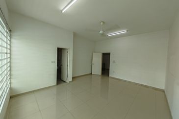 HIJAYU 3A @ BANDAR SRI SENDAYAN