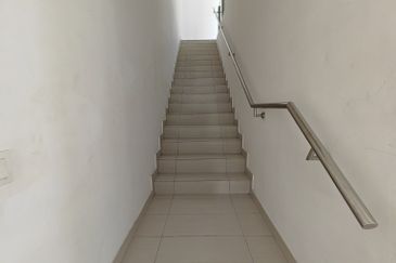 HIJAYU 3A @ BANDAR SRI SENDAYAN