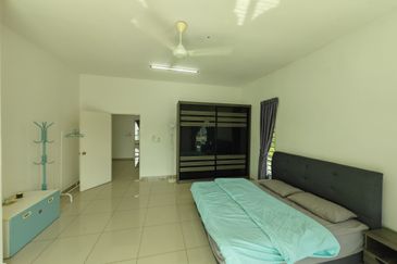 HIJAYU 3A @ BANDAR SRI SENDAYAN