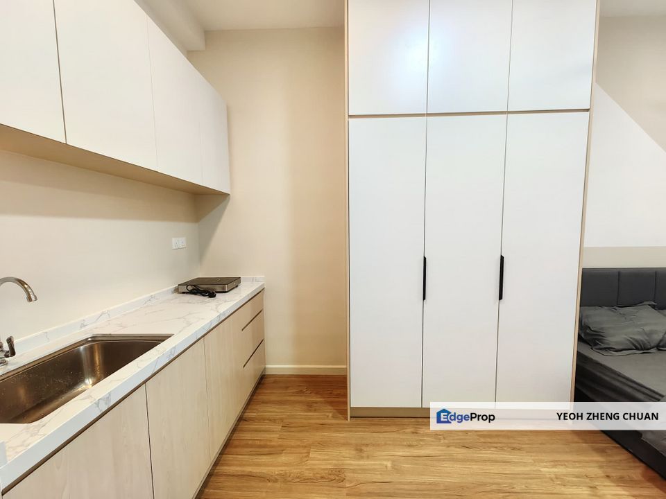 Dualkey studio 300sqft 1r1b, Kuala Lumpur, Cheras