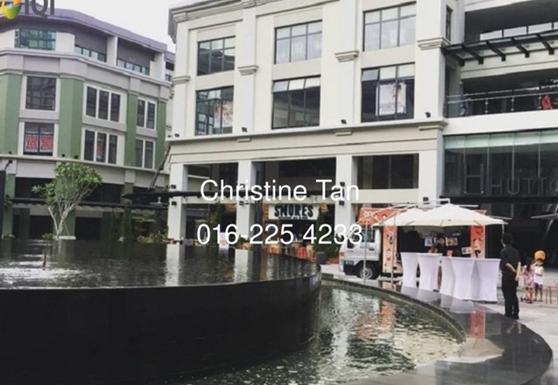 Plaza Arkadia Office