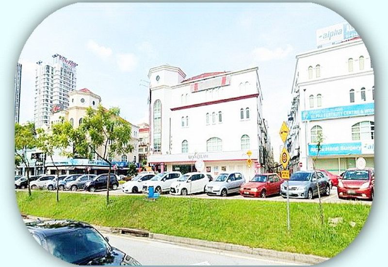 4 Storey Corner Shop Lot @ PJU 5 Dataran Sunway