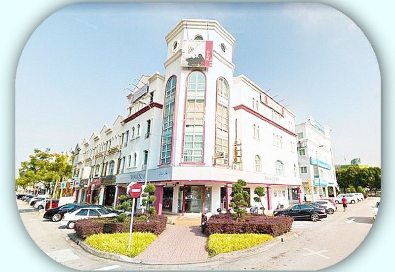4 Storey Corner Shop Lot @ PJU 5 Dataran Sunway