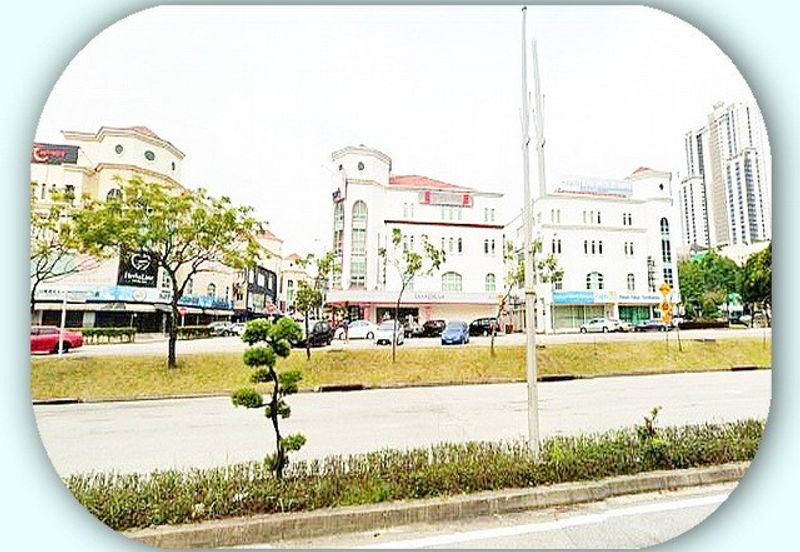 4 Storey Corner Shop Lot @ PJU 5 Dataran Sunway