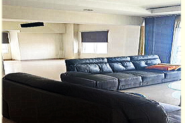 Strategic Location, Low Density The Boulevard Subang Condo for Sale