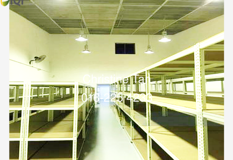 1.5 Storey Link Factory, Taman Perindustrian USJ 1