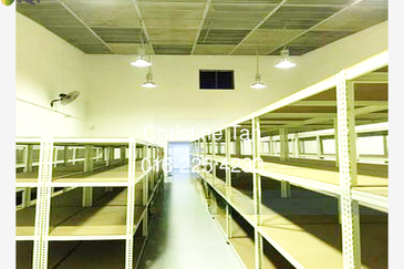 1.5 Storey Link Factory, Taman Perindustrian USJ 1