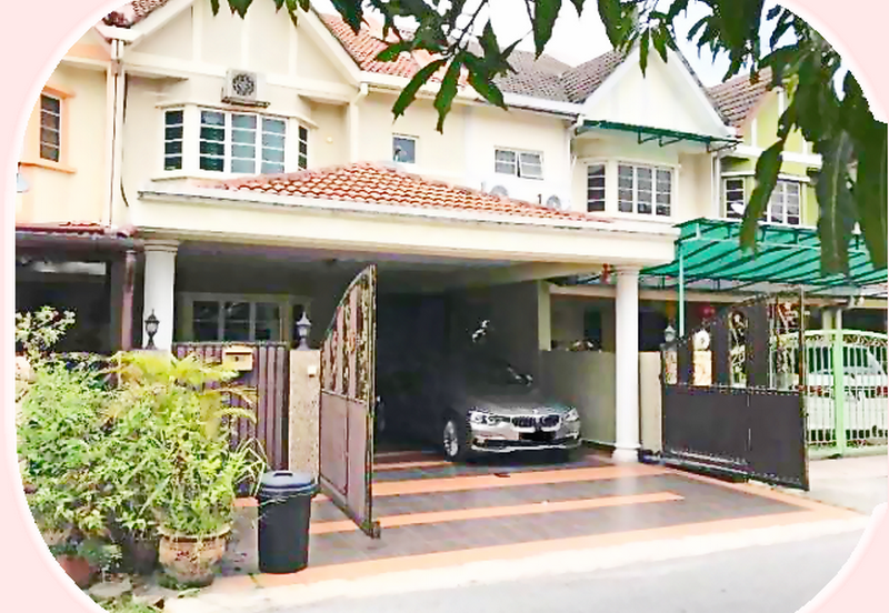 Freehold, Renovated 2 Storey Terrace House @ Bkt Rahman Putra for Sale