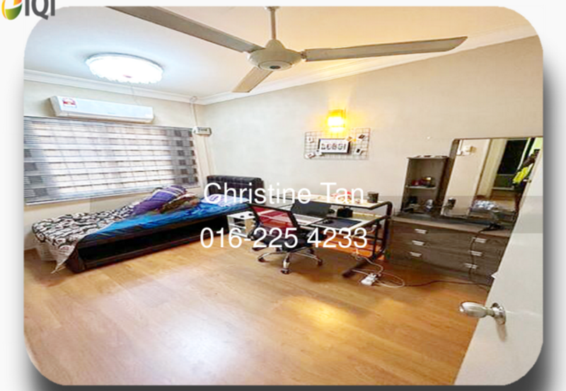 2 Storey Terrace House @ Taman Pinggiran USJ