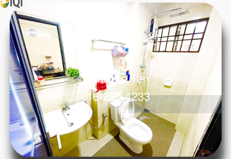 2 Storey Terrace House @ Taman Pinggiran USJ