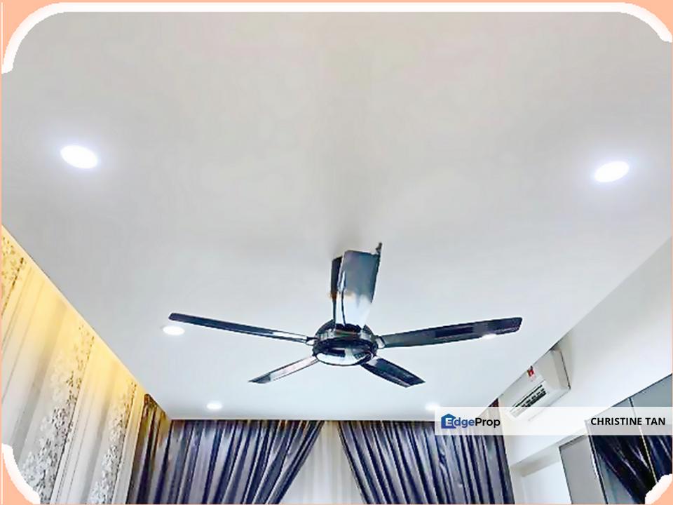 Fully Furnished Good Location&Good Conditions The Wharf Condo for Sale, Selangor, Puchong