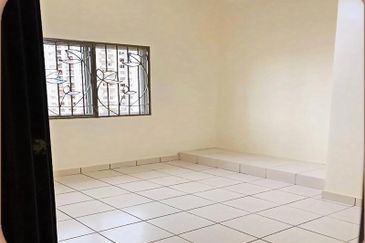 Big Luxurious 2.5 Storey Semi-D(50x129)@Puteri 9 Puchong for Sale