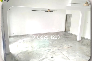 2 Storey Terrace at Taman Bukit Desa, Kepong