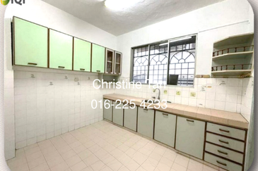2 Storey Terrace at Taman Bukit Desa, Kepong