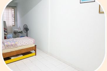 Freehold, Renovation, 2 Storey Terrace House @ Taman Sri Buloh for Sale