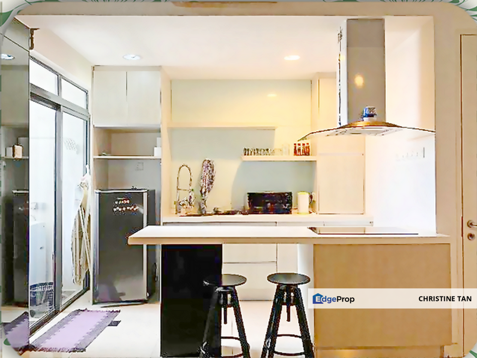 Freehold, Furnished, Well Kept Eve Suite Condo@Ara Damansara for Sale, Selangor, Ara Damansara