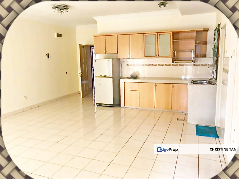 Low Density,Strategic Location,Wellkept Bayu Puteri Apartment for Sale, Selangor, Tropicana